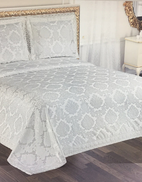Load image into Gallery viewer, "Chakra" 3pcs bed spread