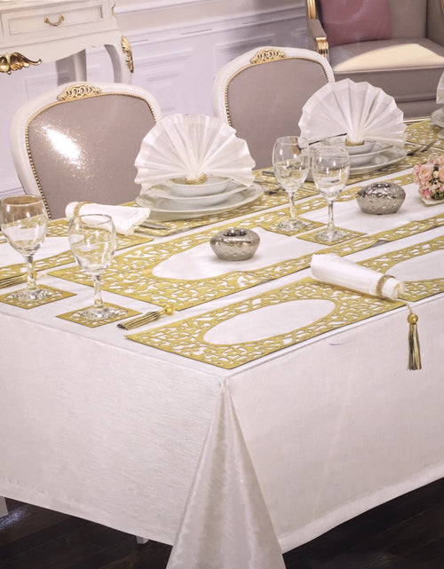 Load image into Gallery viewer, "Feneza" Tablecloth 67"x95"(170x240cm)