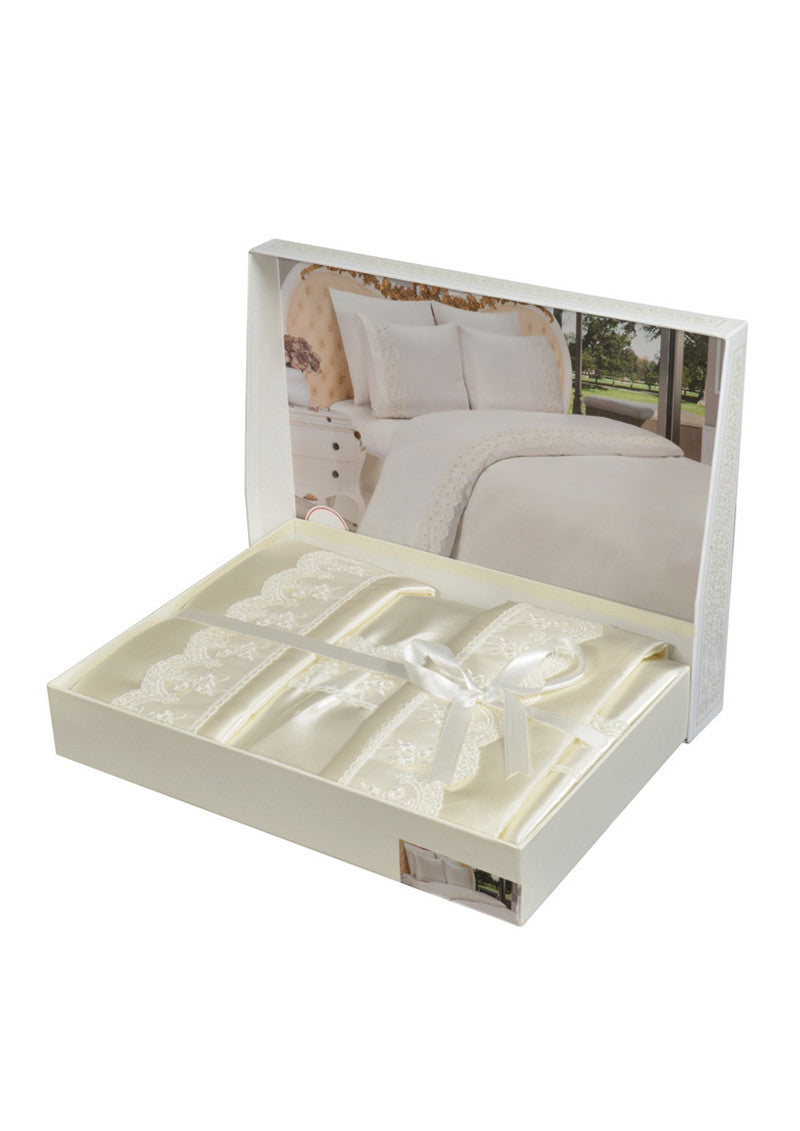 6 Pcs "Pique French" Bed Cover Set (Hand-Made)