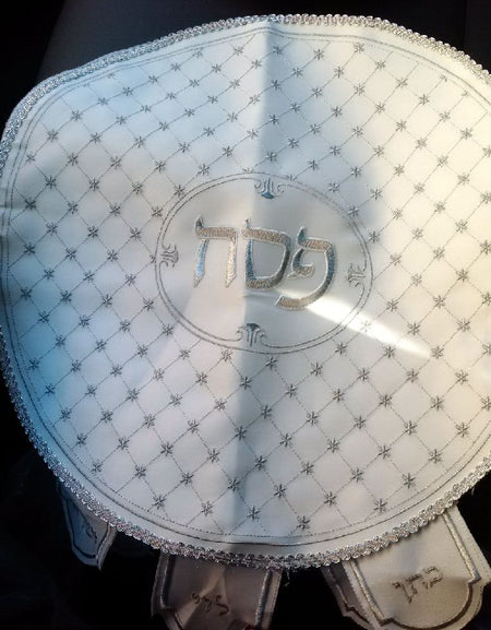 Matzah Cover