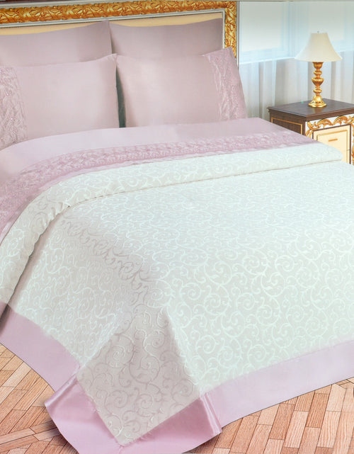 Load image into Gallery viewer, 6 Pcs &quot;Shinny&quot; Bedspread Set
