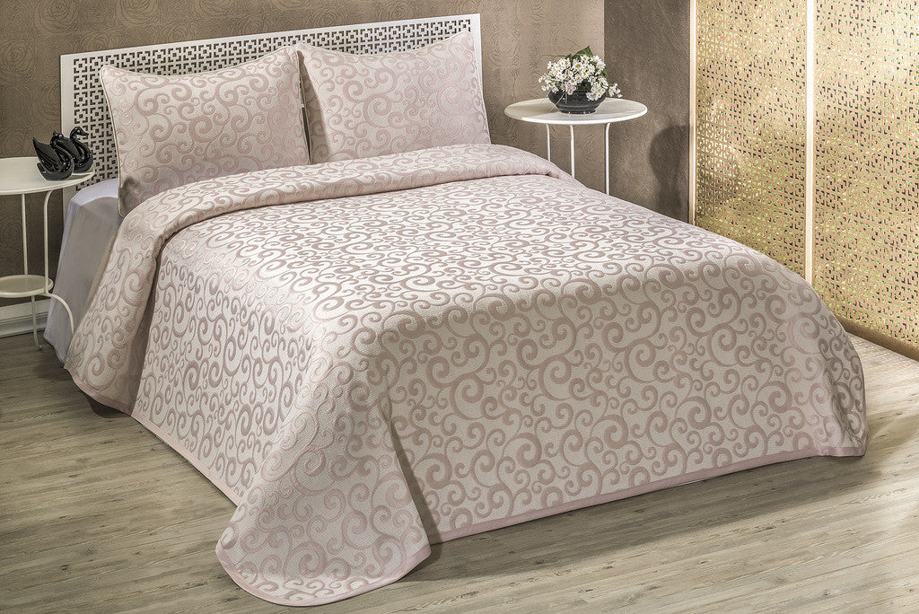Curly Bed spread (Queen)